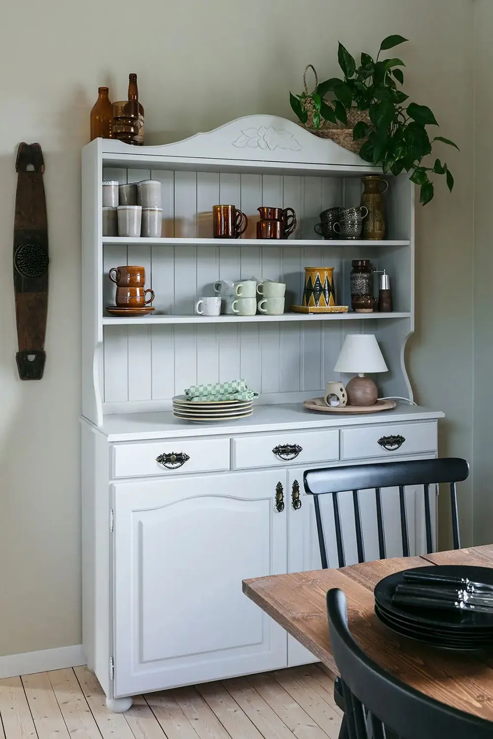 Une belle maison de campagne créative de jeune couple en Suède - Gallery image 6