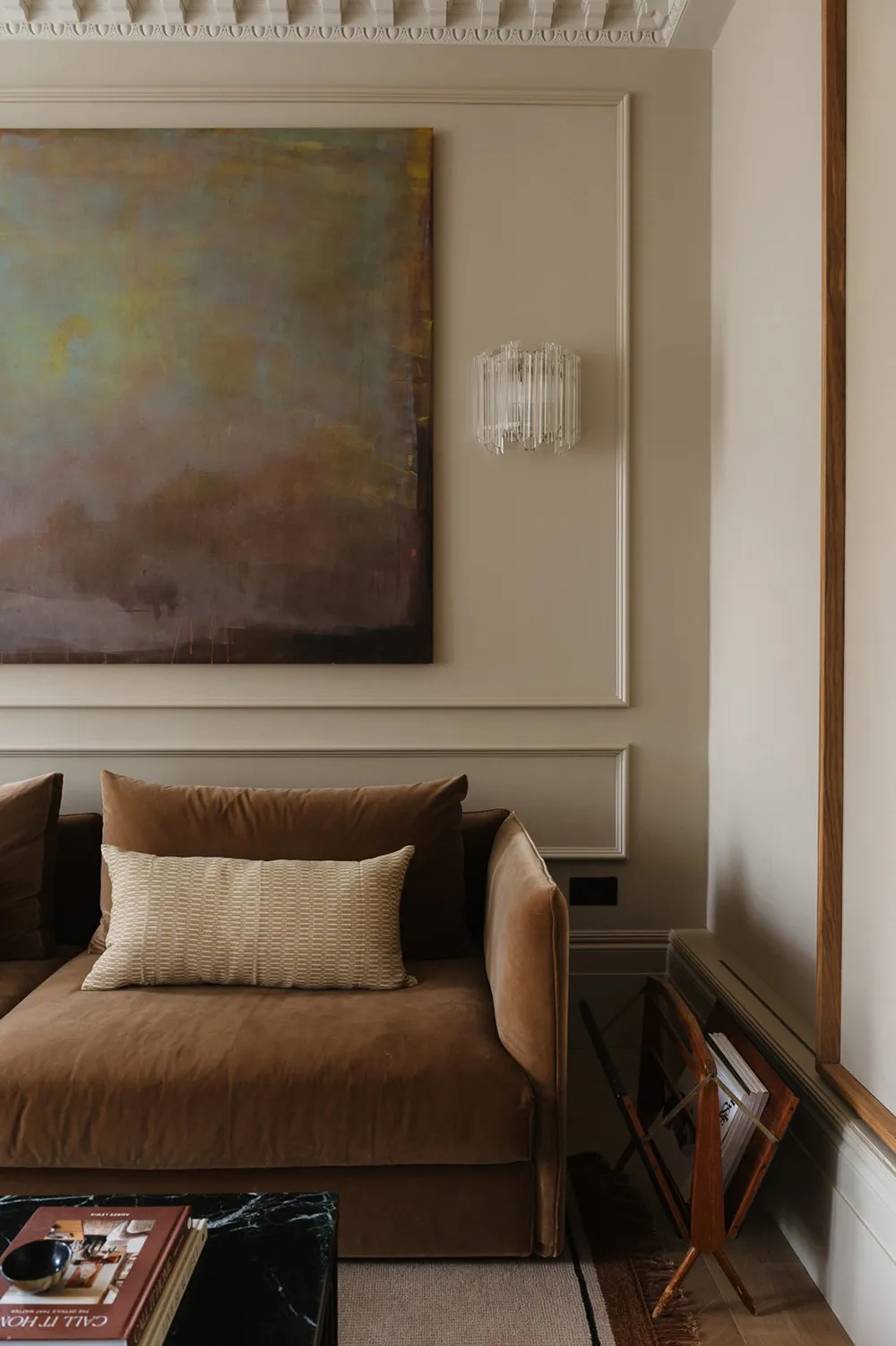 Charmant intérieur anglais dans des tons chauds - Gallery image 6