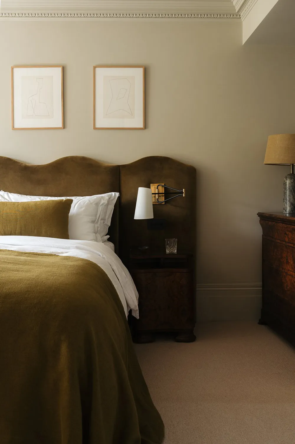 Charmant intérieur anglais dans des tons chauds - Gallery image 16