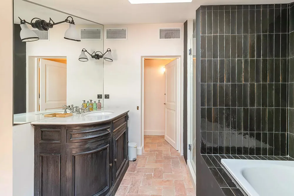 Beauté du Provence : domaine ancestral avec oliviers en France - Gallery image 39