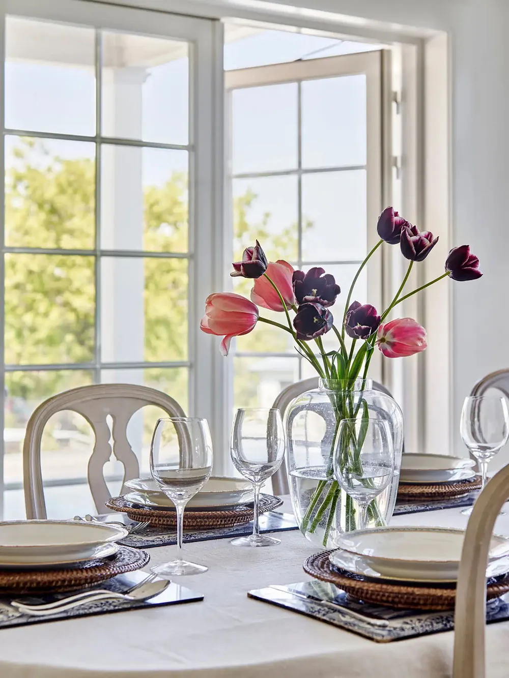 Casa blanca con grandes ventanas en Suecia - Gallery image 7