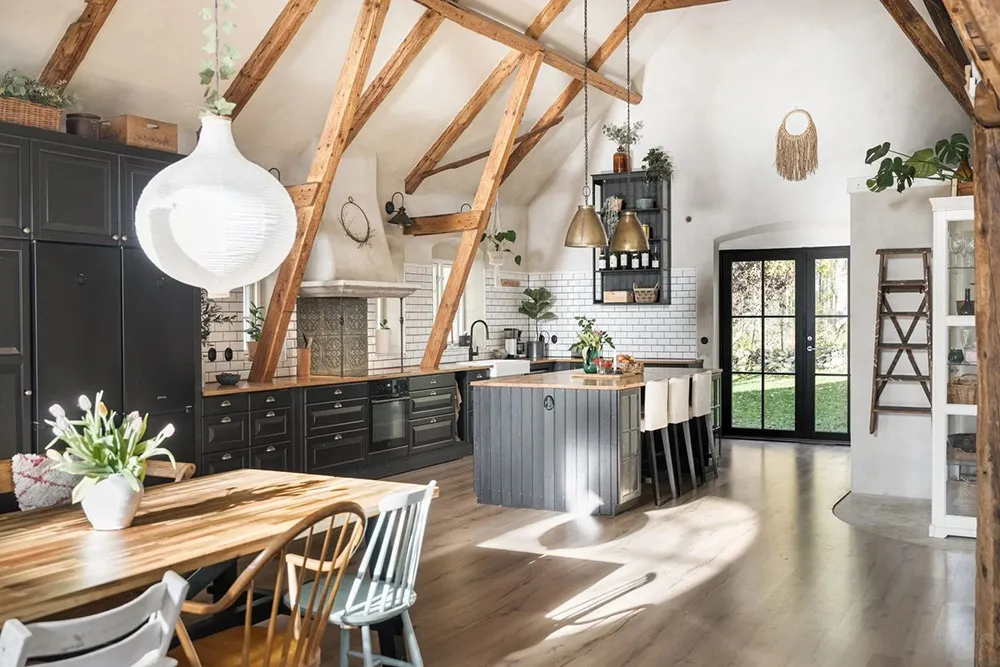 Geräumiges Ferienhaus auf alter Farm in Schweden - 3