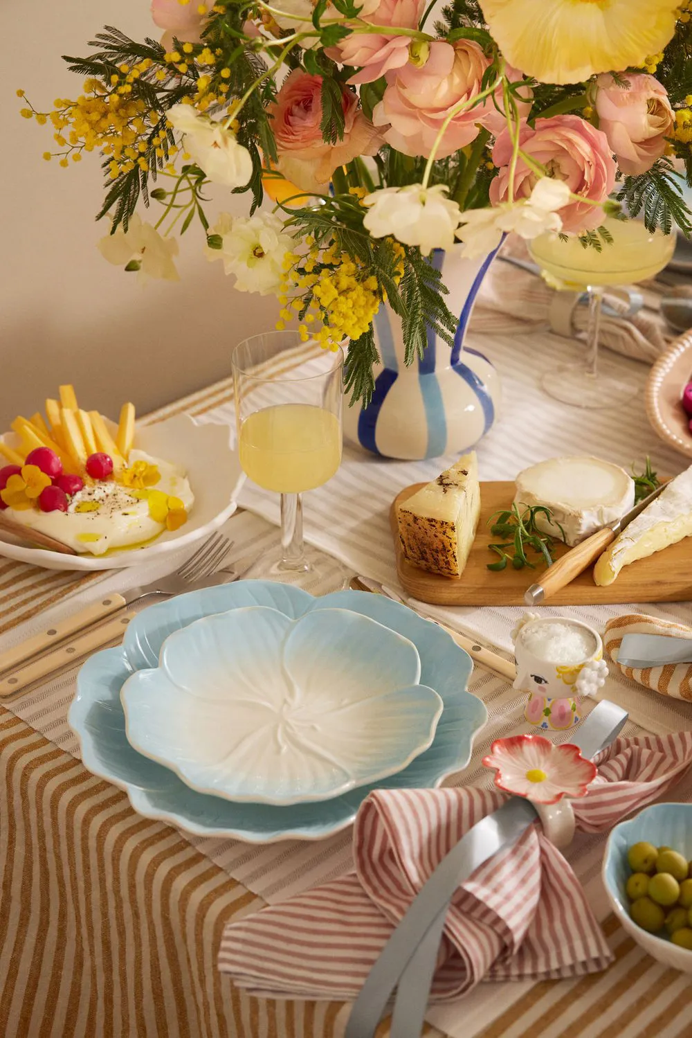 Scandinavian Interiors with French Touches: Works of Decorator Ida Lauga - Gallery image 32