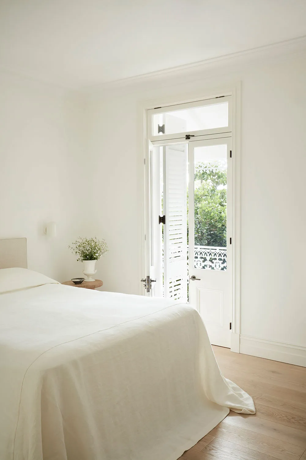 Arco y ángulos redondeados en el diseño de una casa moderna en Sídney - Gallery image 17