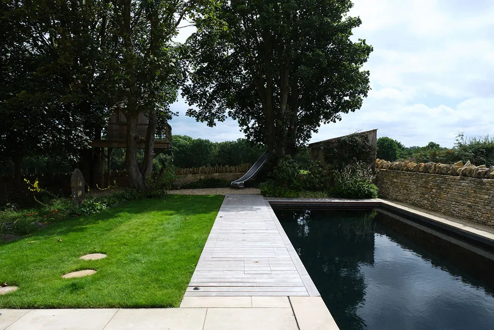 Church Life: House in a Historic Chapel of the 19th Century in England - Gallery image 25