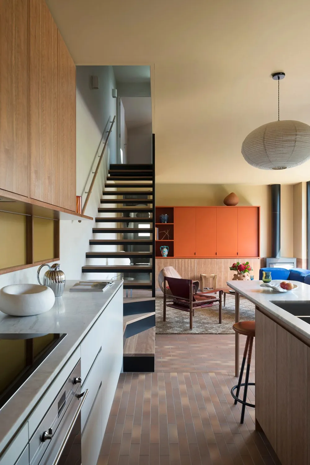 Jasne kolory i nowoczesny design małego domu w Sydney - Gallery image 7