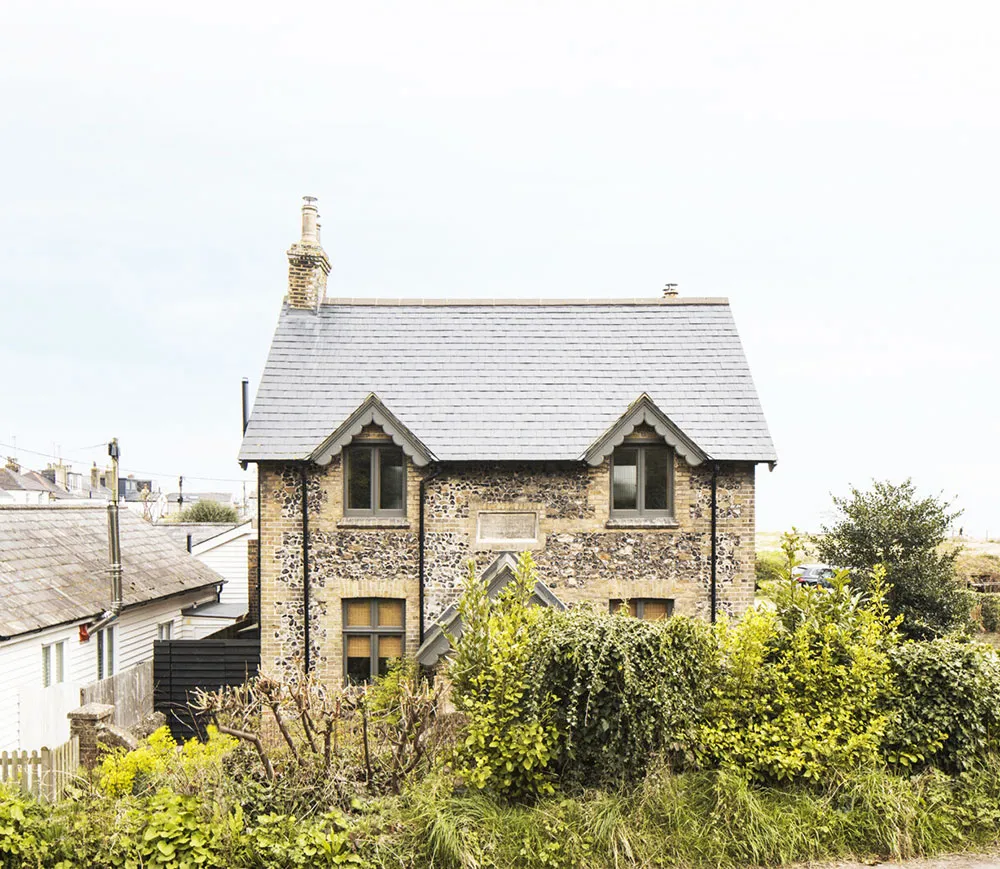 Beautiful Victorian Cottage in England with Colorful Interior Accents - Gallery image 1