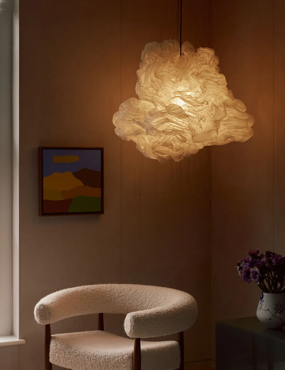 Beaux peintures dans les intérieurs modernes d'une maison victorienne à Londres - Gallery image 1