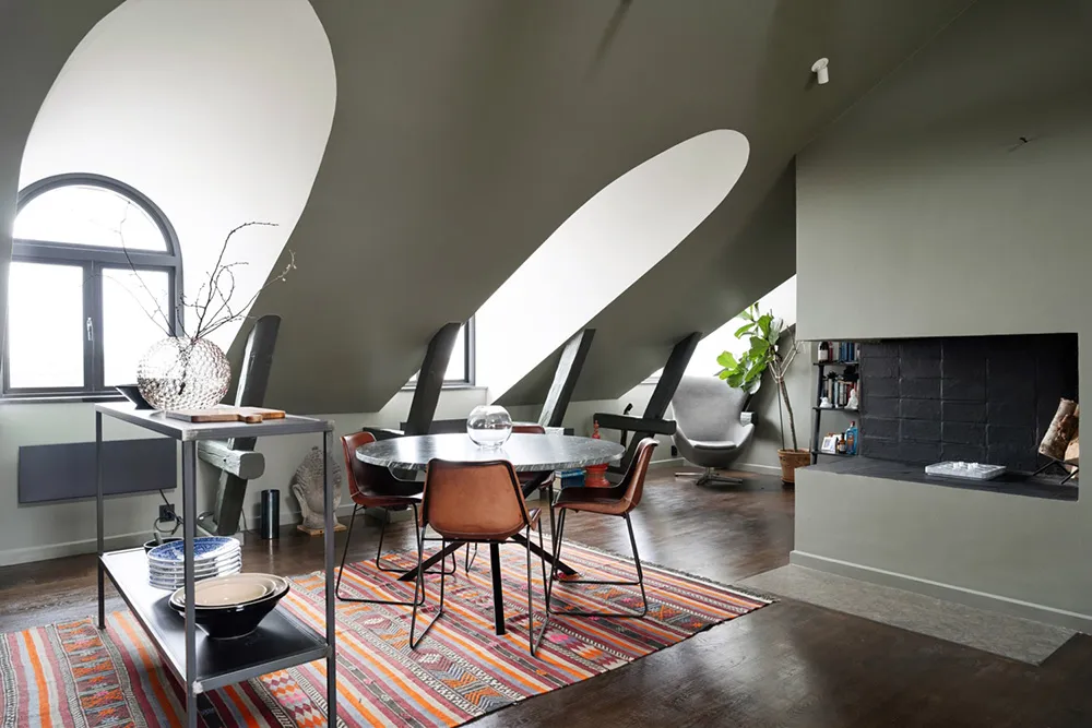 Schönes ungewöhnliches Farbspiel im schwedischen Loft (86 qm) - Gallery image 6