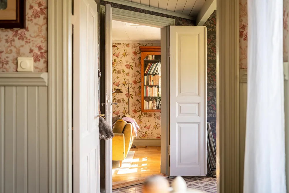 Обаяние прошлого в интерьерах старинной шведской дачи - Gallery image 12