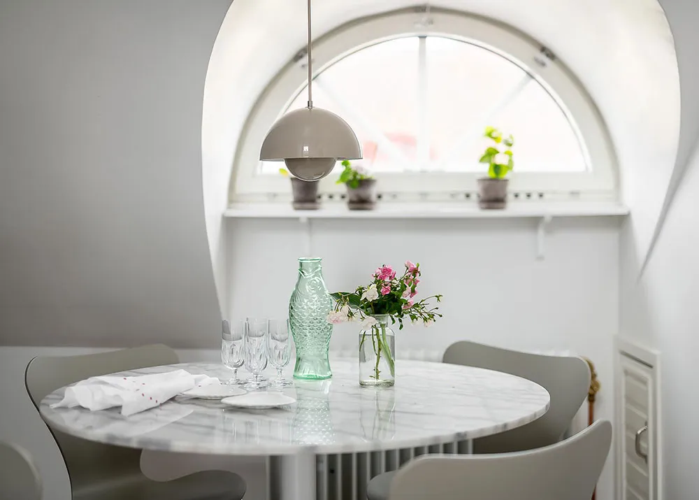 Крошечная, но уютная квартира под крышей в Гётеборге (24 кв. м) - Gallery image 10