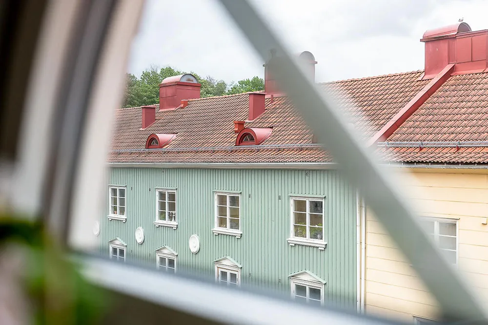 Крошечная, но уютная квартира под крышей в Гётеборге (24 кв. м) - Gallery image 11