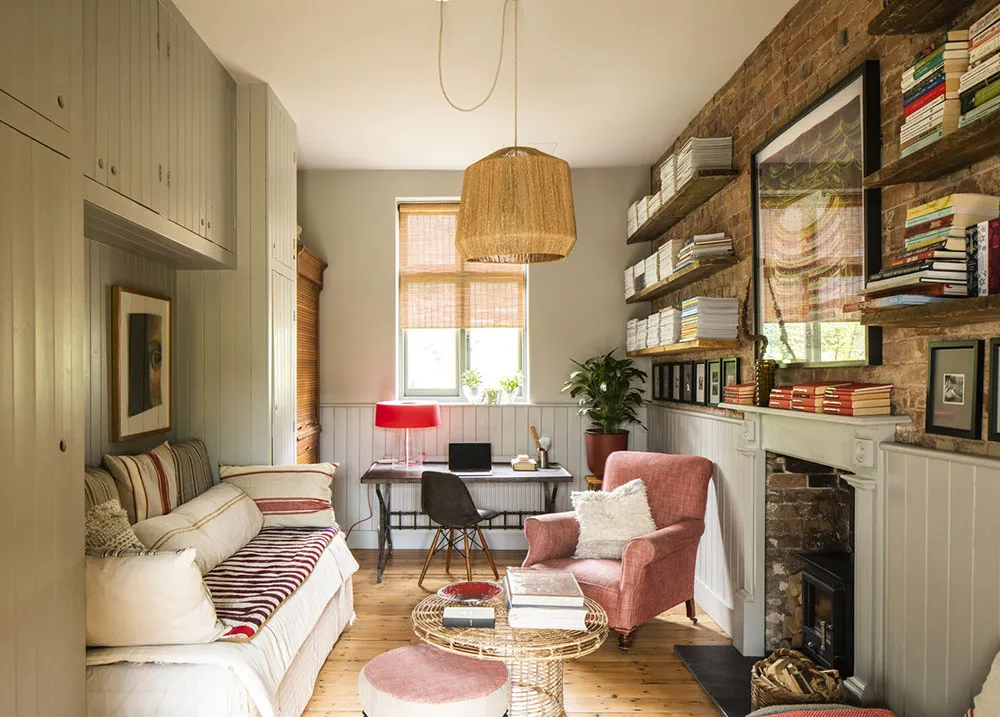 Beautiful Victorian Cottage in England with Colorful Interior Accents - Gallery image 14