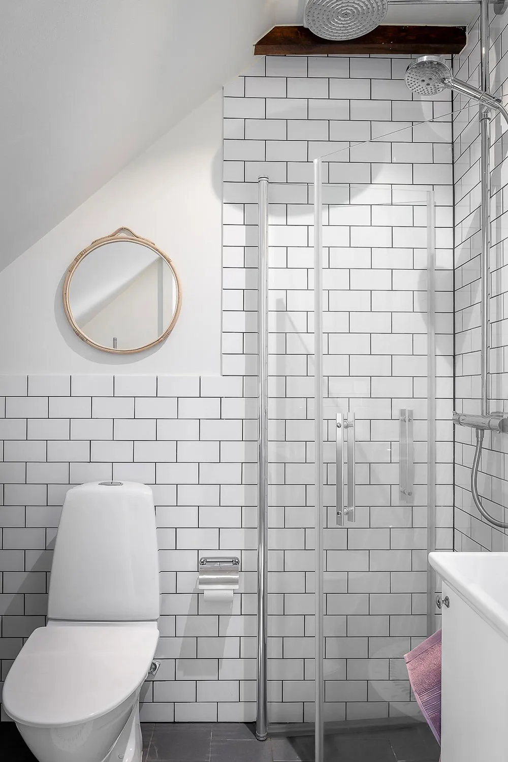 Крошечная, но уютная квартира под крышей в Гётеборге (24 кв. м) - Gallery image 14