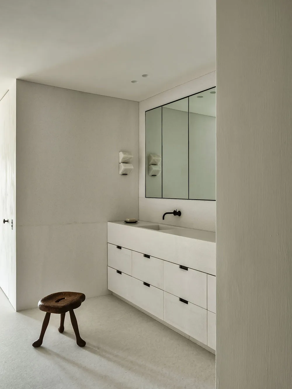 Estética belga moderna en el diseño de un townhouse en Nueva York - Gallery image 19