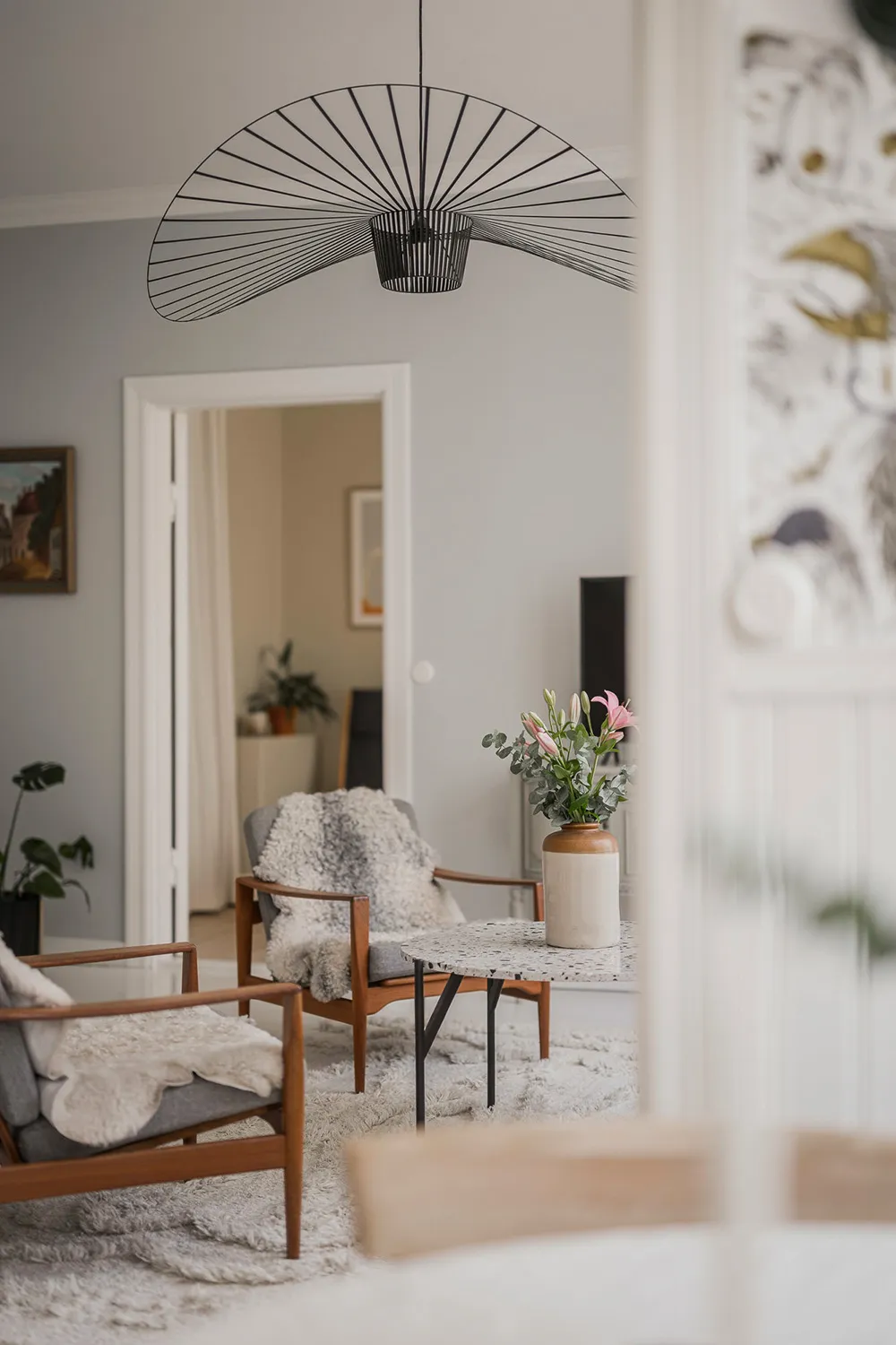 Petite appartement suédois avec sol blanc, inondé de lumière (55 m²) - Gallery image 15