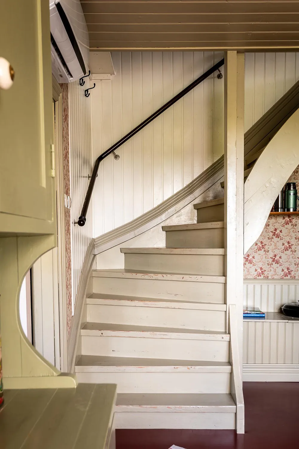 Обаяние прошлого в интерьерах старинной шведской дачи - Gallery image 27