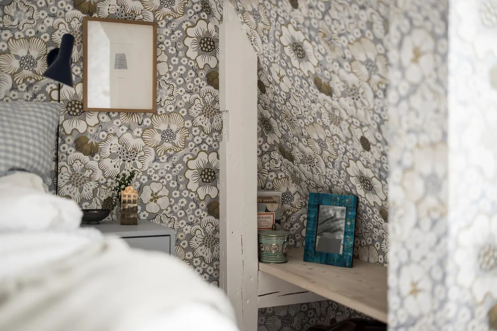 Intérieurs chaleureux d'une belle villa en bois en Suède - Gallery image 25