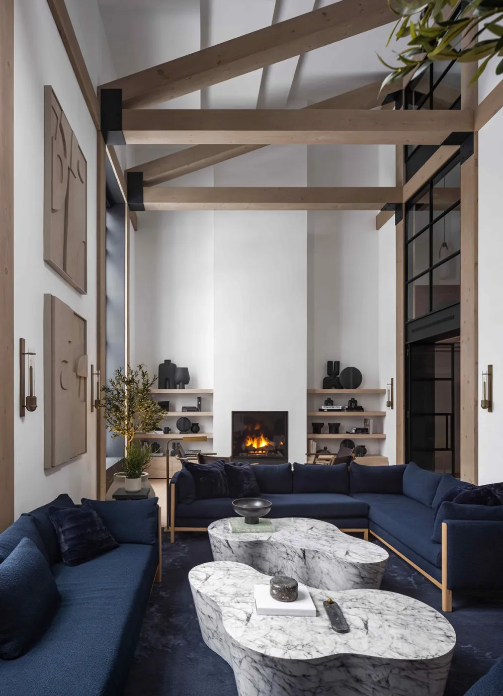 Impressive Loft in Former Church Building in Toronto - Gallery image 1