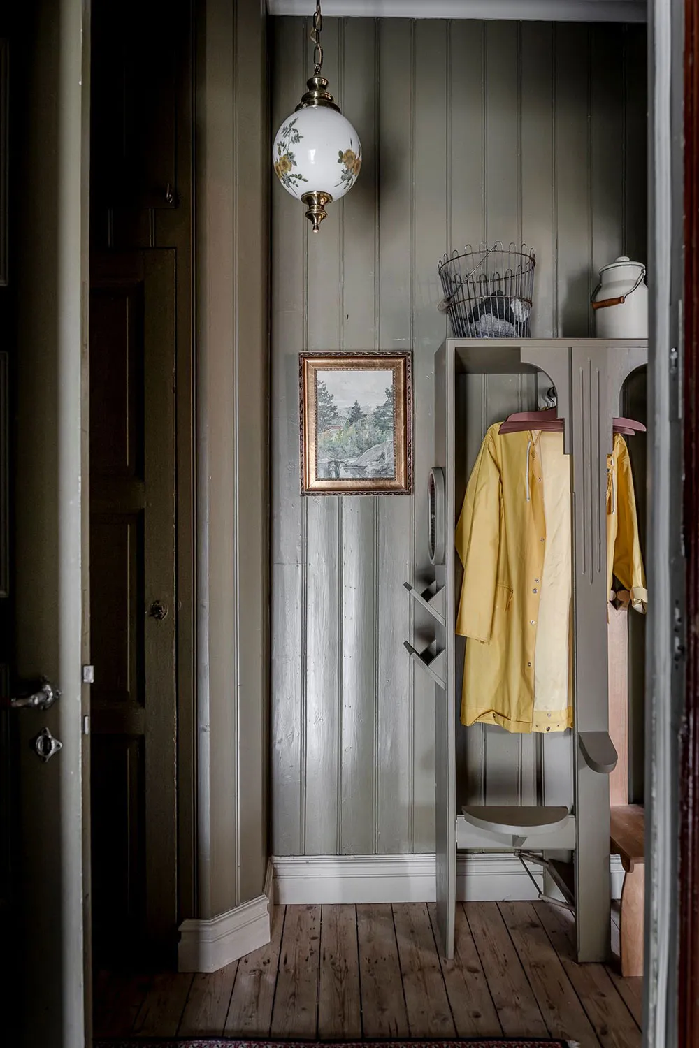 Приятная ностальгия: интерьер будто из прошлого в одной шведской квартире (65 кв. м) - Gallery image 26