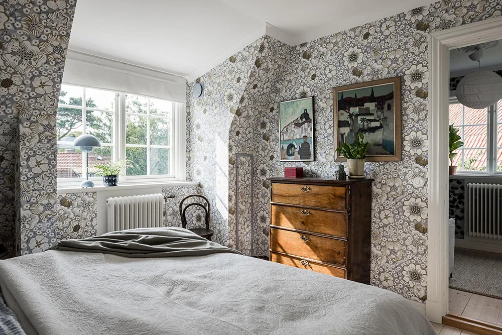 Intérieurs chaleureux d'une belle villa en bois en Suède - Gallery image 21