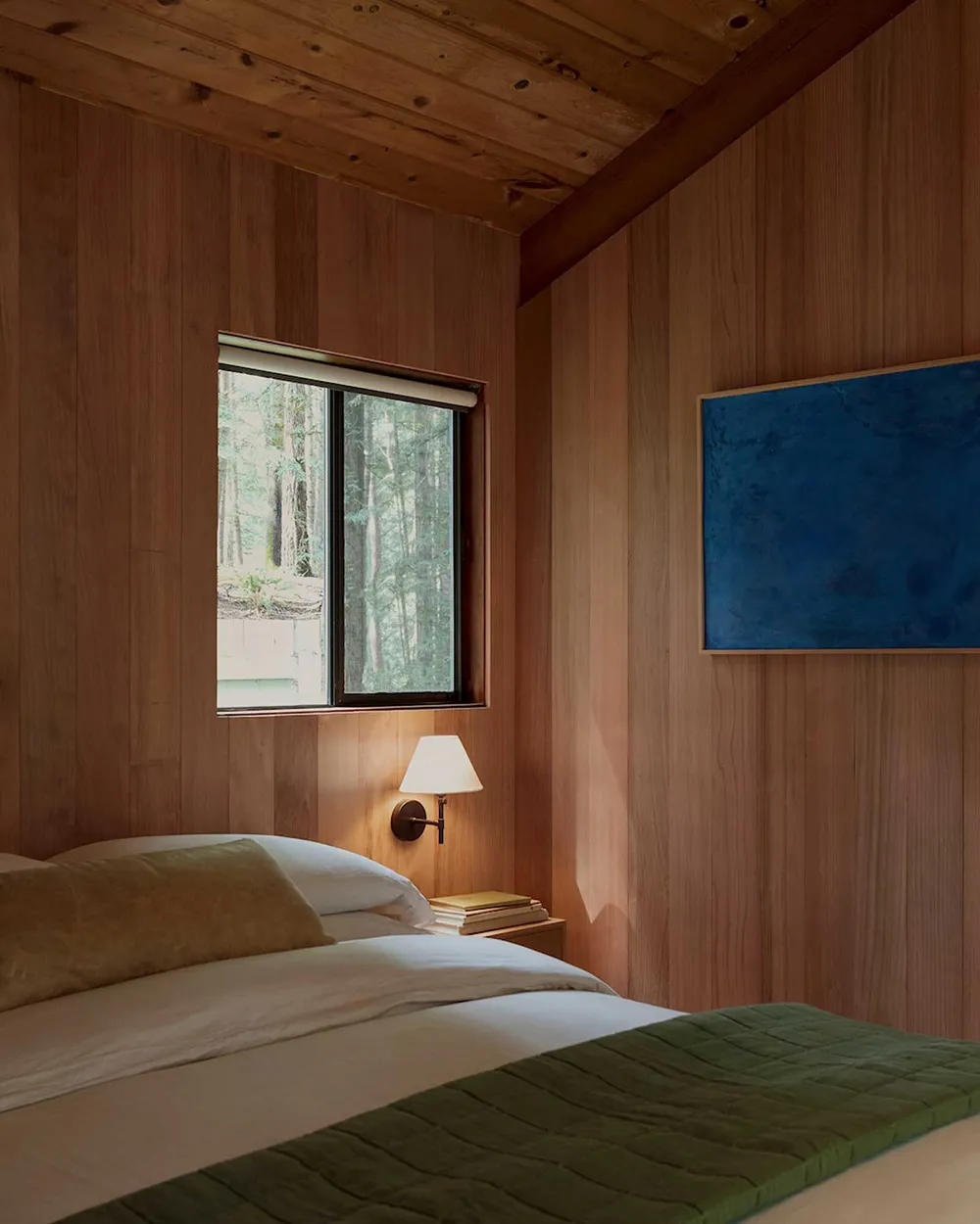 Style moderne de cabane en bois dans la forêt en Californie - Gallery image 9