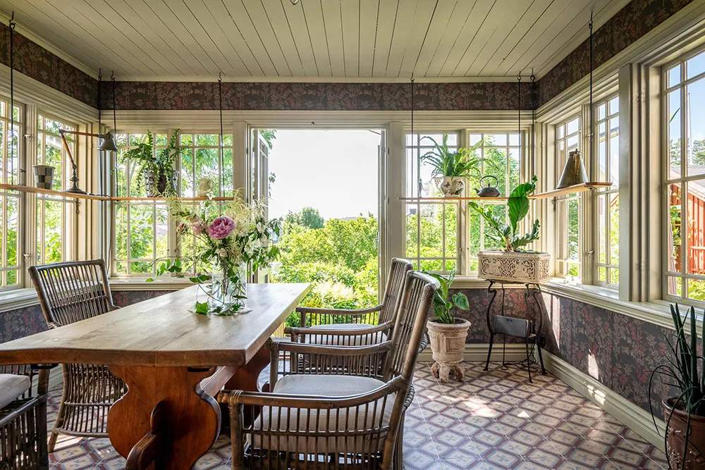 Обаяние прошлого в интерьерах старинной шведской дачи - Gallery image 15