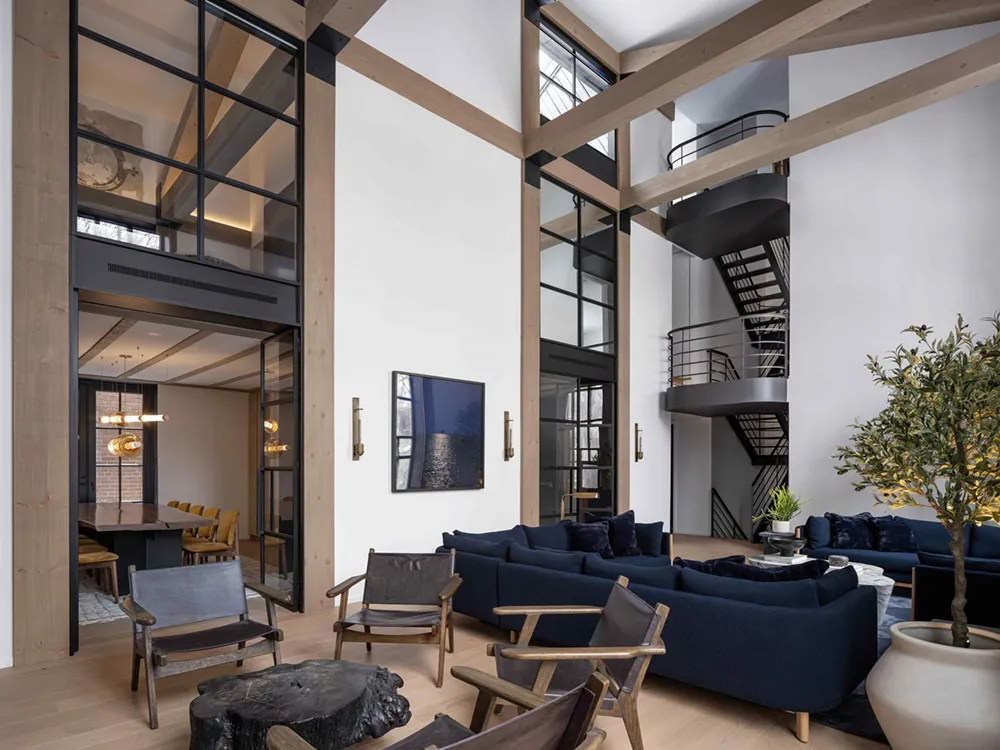 Impressive Loft in Former Church Building in Toronto - Gallery image 4