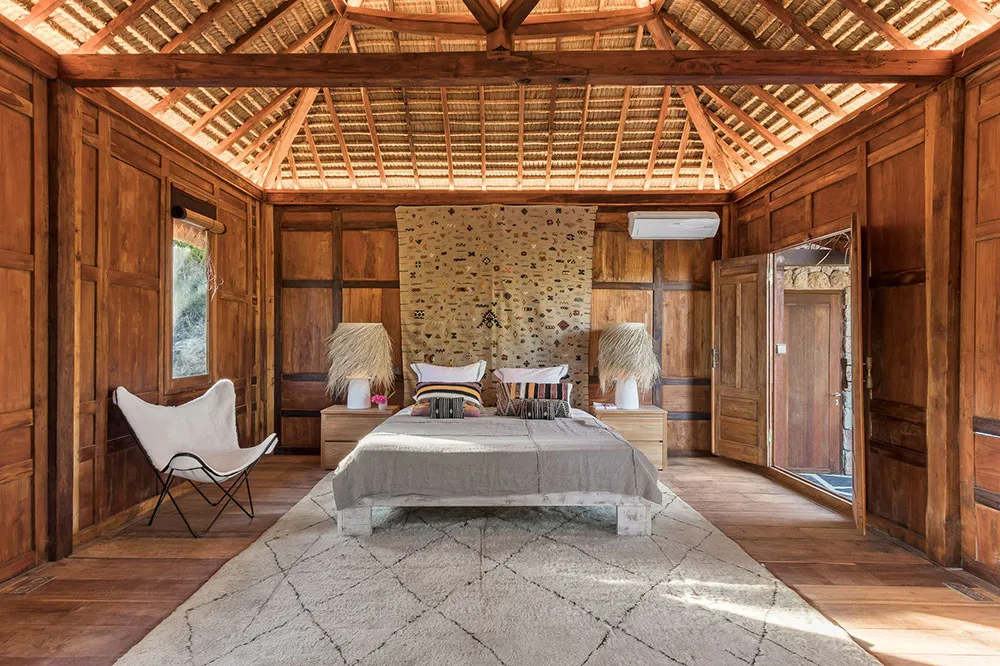 Charming Villa on Ibiza with White Interiors and Pool - Gallery image 17