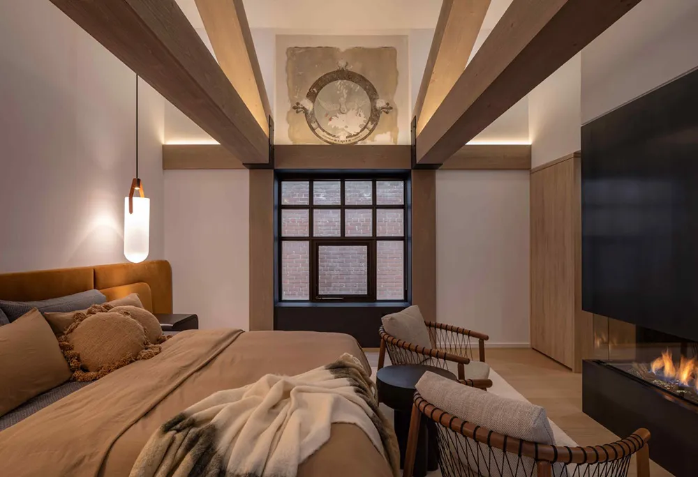 Impressive Loft in Former Church Building in Toronto - Gallery image 11