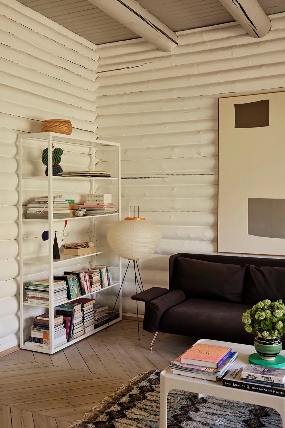 Uroczy domik z bali w stylu dziecięcym od twórcy produktów dla dzieci w Danii - Gallery image 4