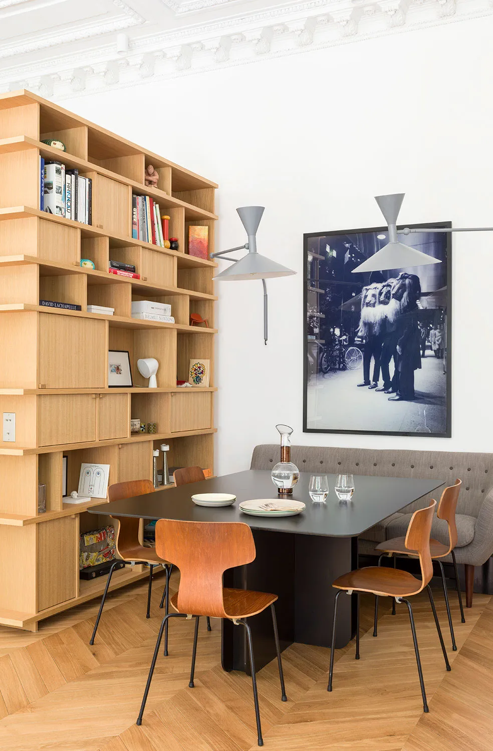 Diseño de interiores parisino elegante con abundancia de madera - Gallery image 4