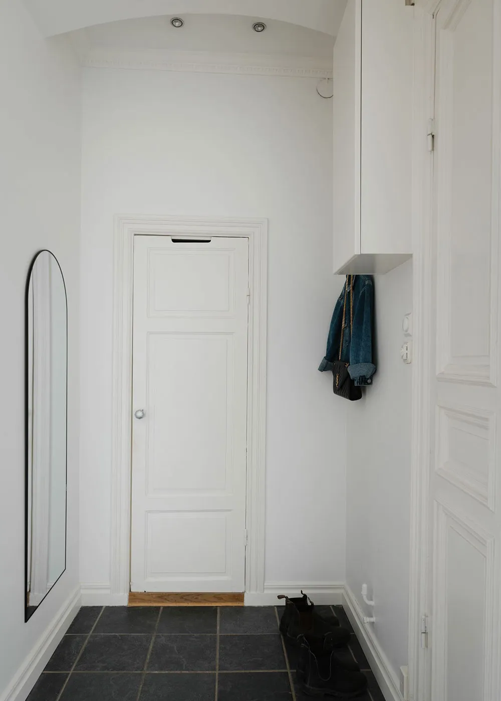 Beautiful Scandi Interior in Beige-Milk Tones (60 sq. m) - Gallery image 21