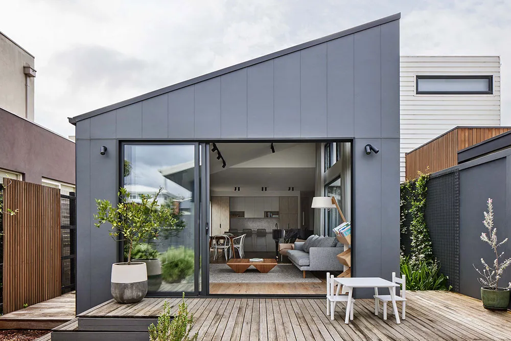 Невеликий сучасний будинок в Австралії з багатьма вікнами - Gallery image 9