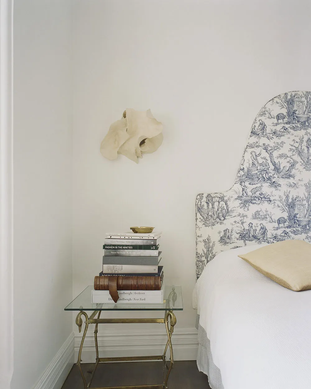 Encantador cottage blanco con muebles vintage en Sídney - Gallery image 18