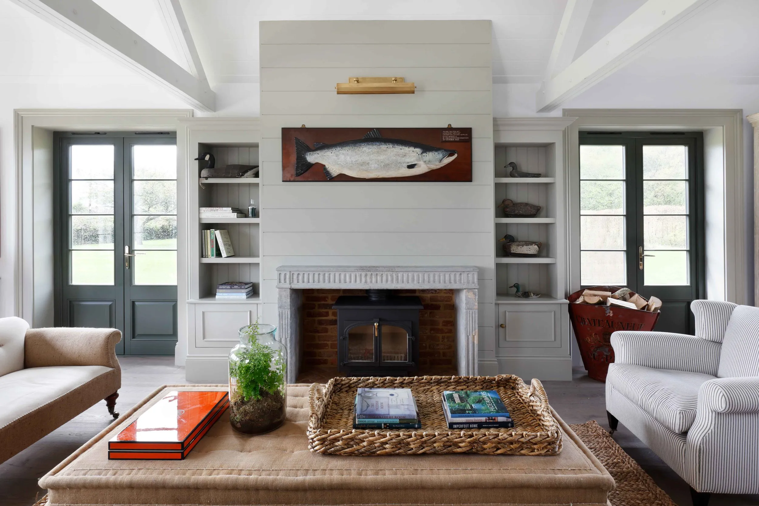 Cozy Country Cottage in England with an Engaging Art Collection - Gallery image 3