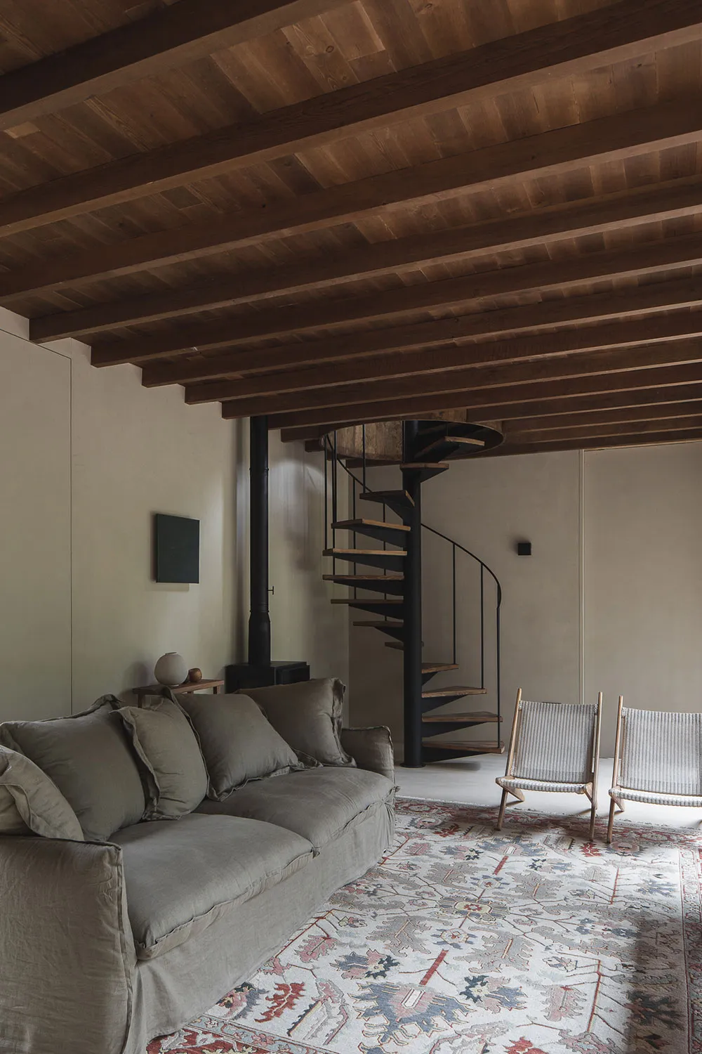 Small Cottage by the River in the Forest of Portugal - Gallery image 2