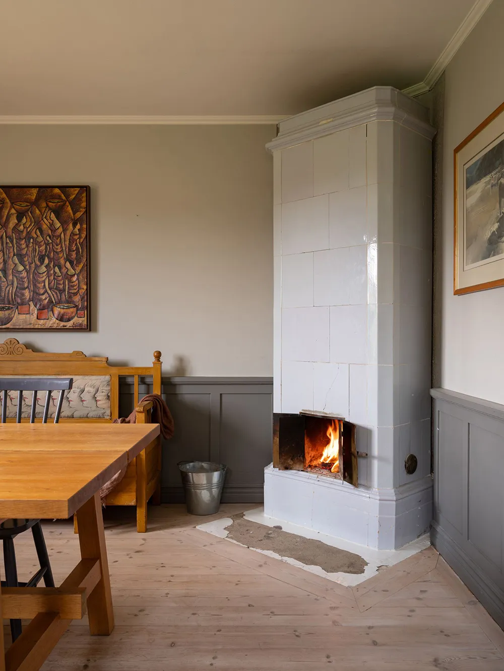 Просторные обновлённые интерьеры традиционной шведской дачи - Gallery image 8