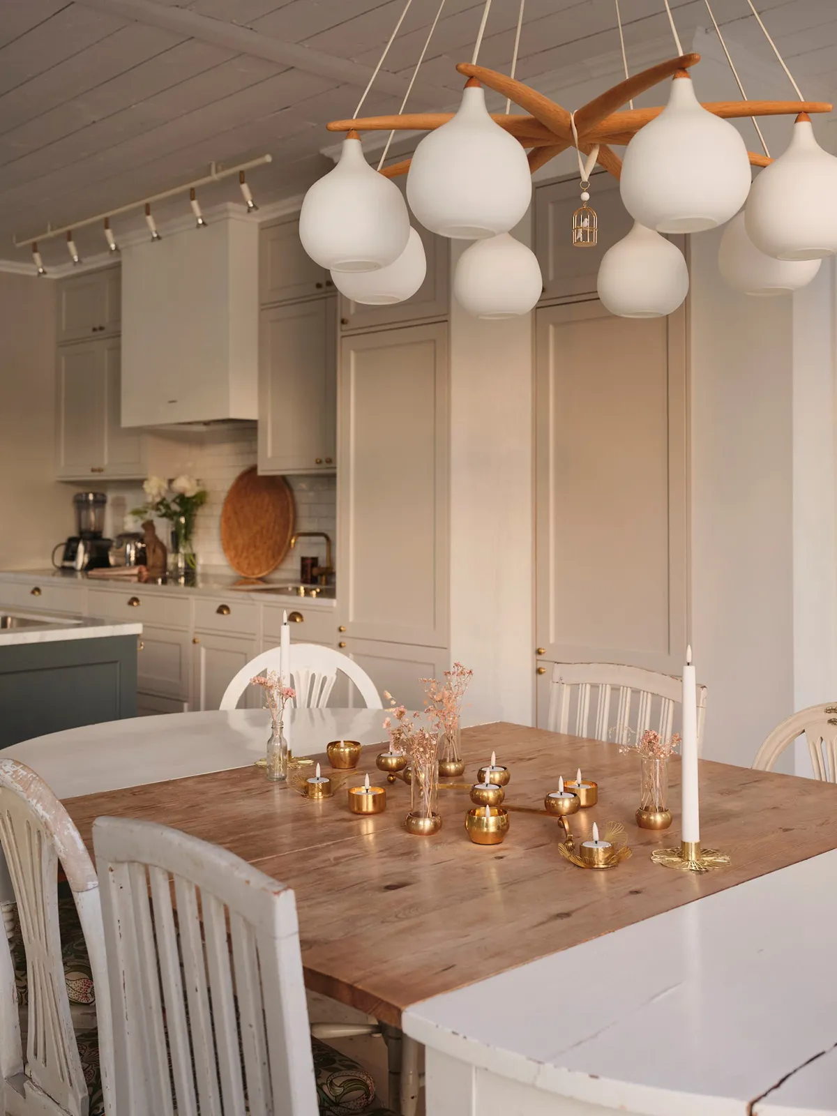 Magnifique cabin suédoise au bord du lac avec petit quai - Gallery image 17