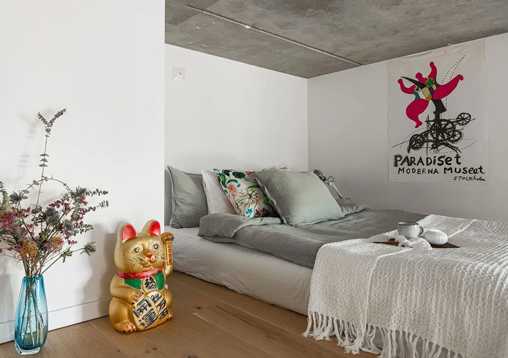 Paredes y techos de concreto a 4 m: loft escandinavo en Malmö (61 m²) - Gallery image 10