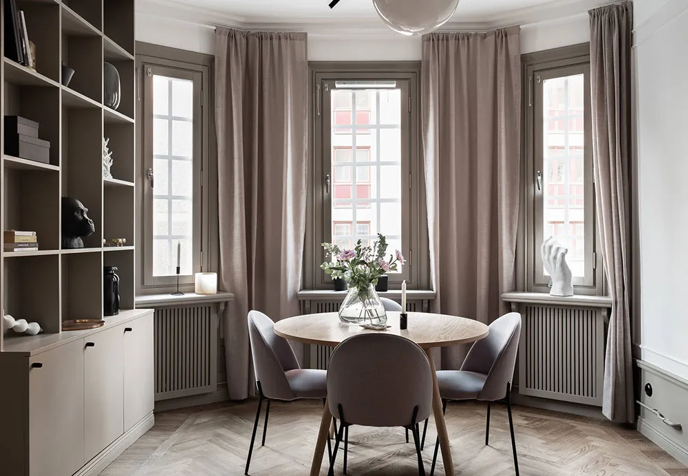 Современный интерьер в стильных бежевых тонах, пропитанный классической элегантностью - Gallery image 4