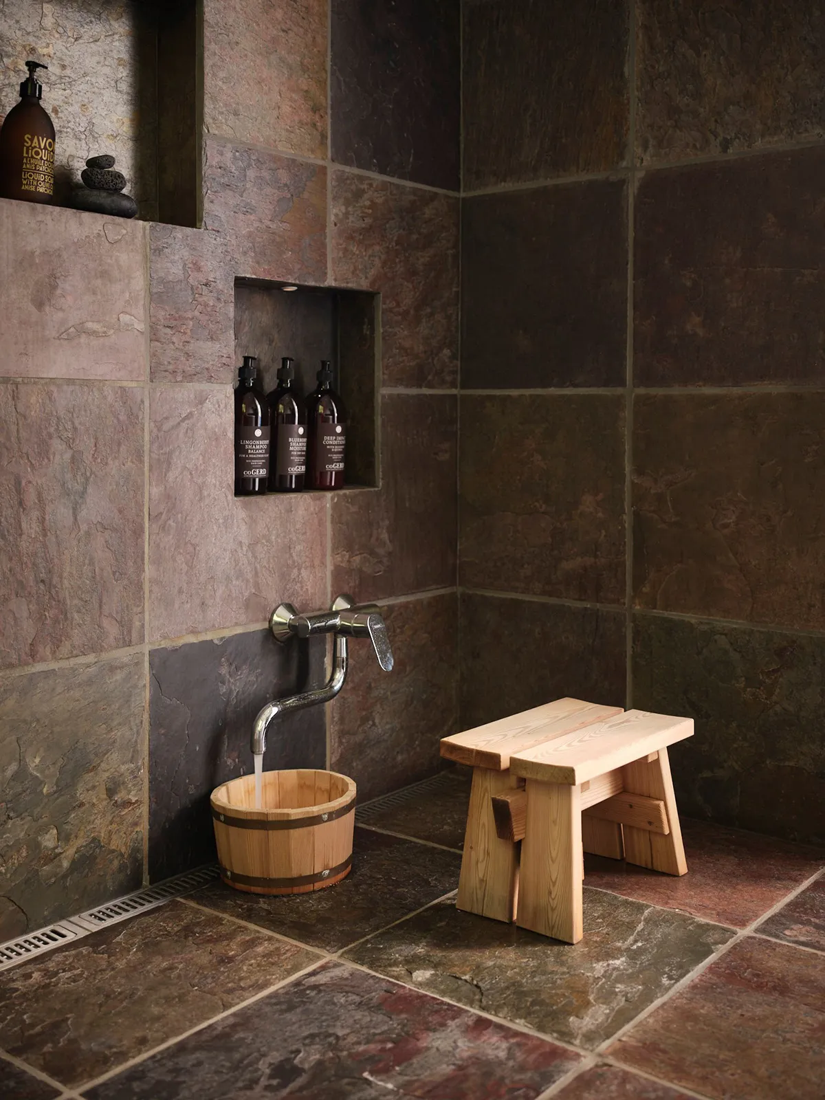 Magnifique cabin suédoise au bord du lac avec petit quai - Gallery image 32