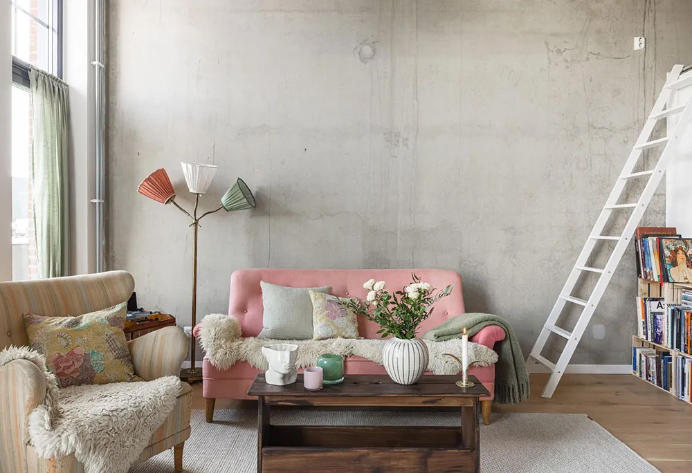 Paredes y techos de concreto a 4 m: loft escandinavo en Malmö (61 m²) - Gallery image 4