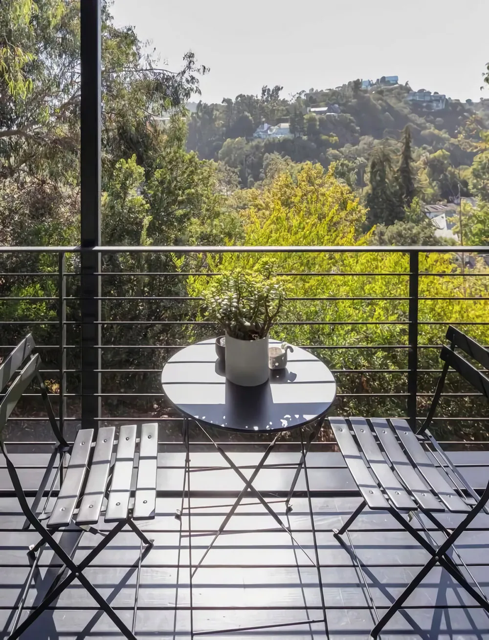 Небольшой сборный дом в Калифорнии с японской эстетикой и видовой террасой (60 кв. м) - Gallery image 10