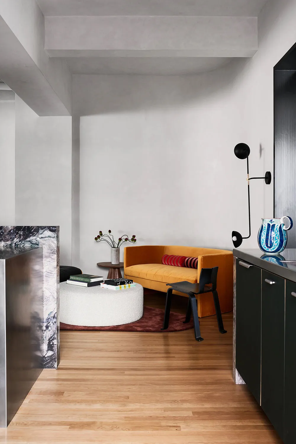 Stylischer Loft in New York mit lebhafter Textilien - Gallery image 21