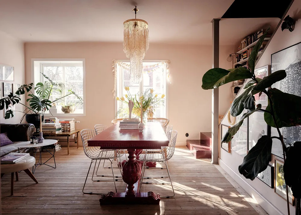 Szwedzka dacha z niespodziewanymi wnętrzami - Gallery image 5