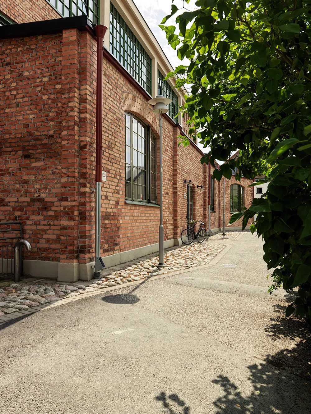 Heller Dekor und Loft-Stockwerk: Loft in ehemaligem Fabrikgebäude in Stockholm - Gallery image 24