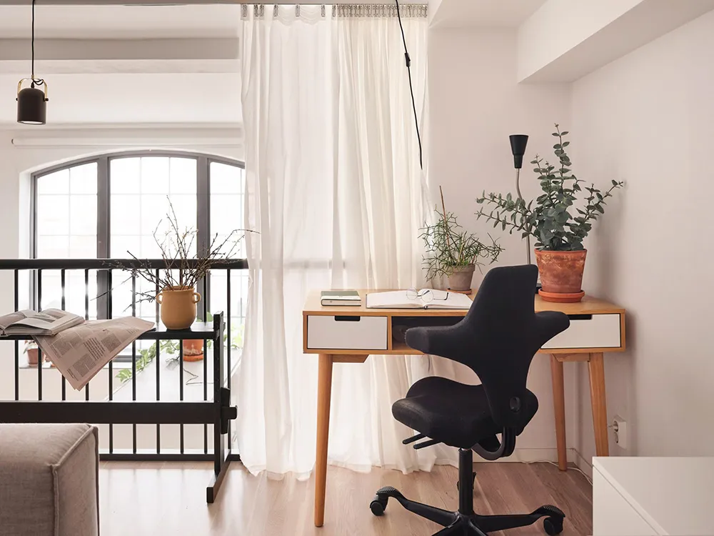 Heller Dekor und Loft-Stockwerk: Loft in ehemaligem Fabrikgebäude in Stockholm - Gallery image 11