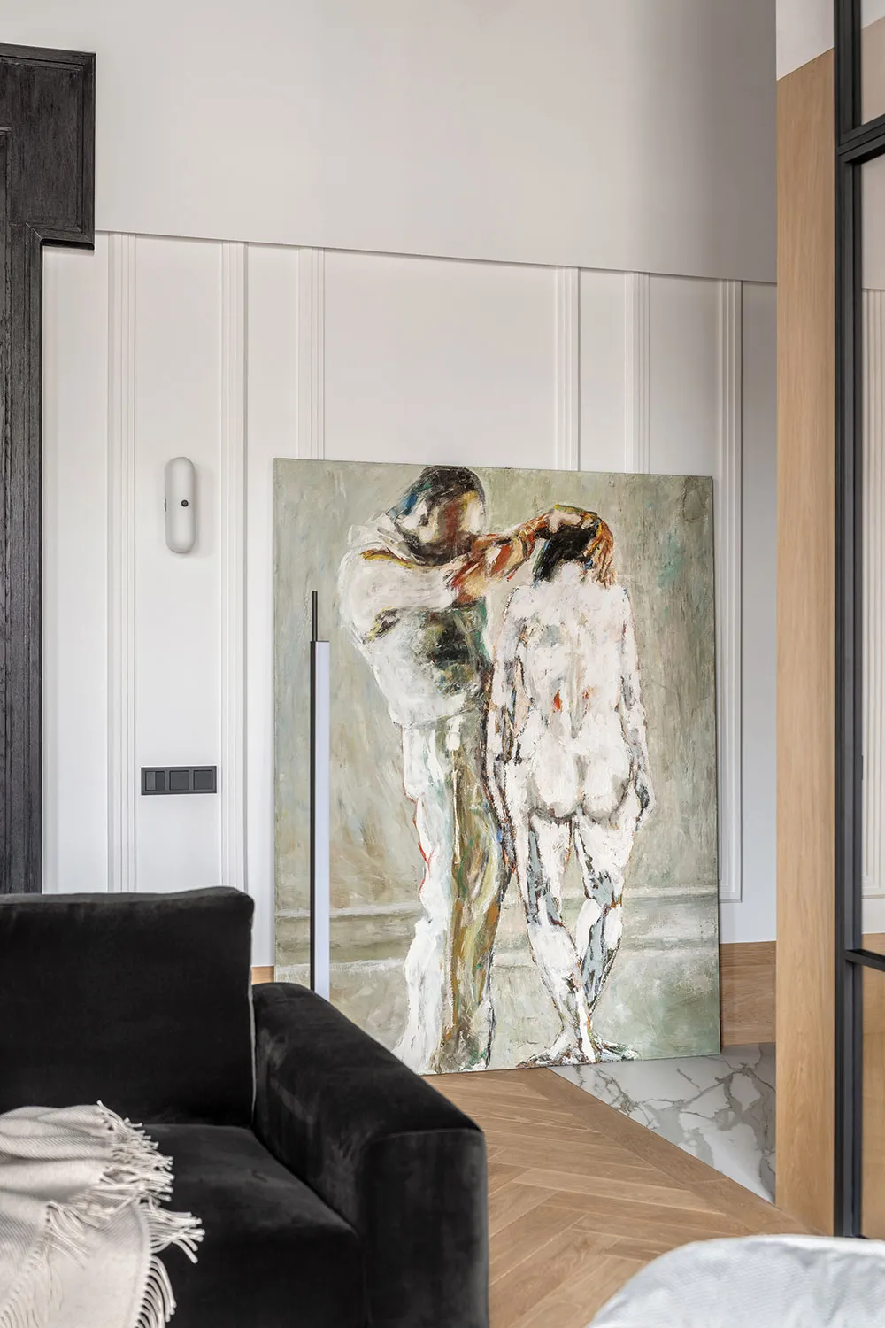 Plafond noir avec décorations et meubles audacieux : transformation spectaculaire au centre de Kiev - Gallery image 18