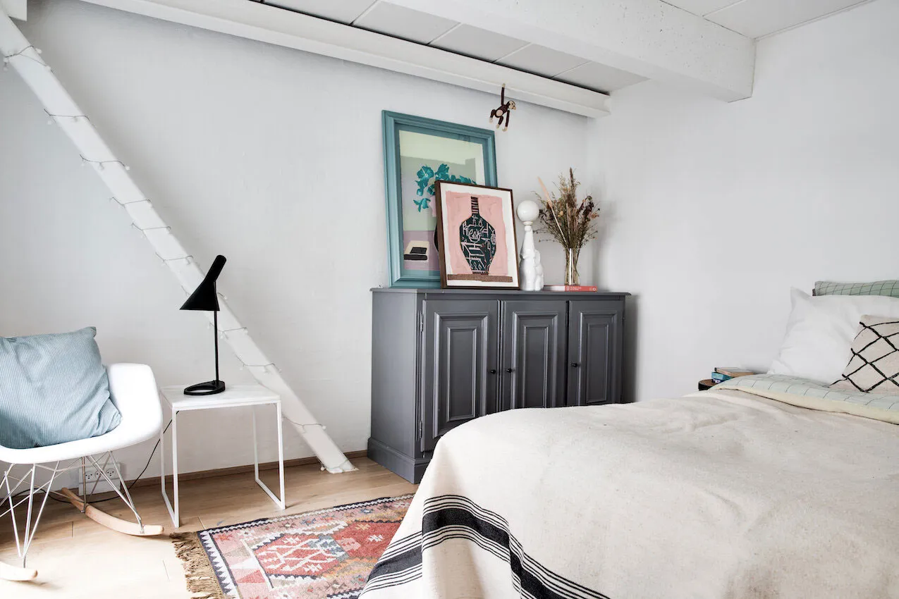 Plafonds très hauts et deux mansardes : appartement dans un bâtiment d'usine à Copenhague - Gallery image 25